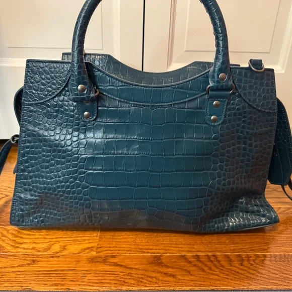 Balenciaga Elegant Crocodile-Embossed Blue Handbag NWT - Picture 3 of 16